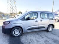 Toyota proace a porte battenti per disabili